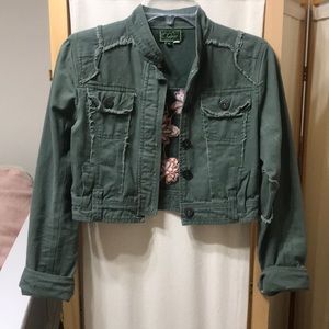 Ashley Crop Jacket🌺